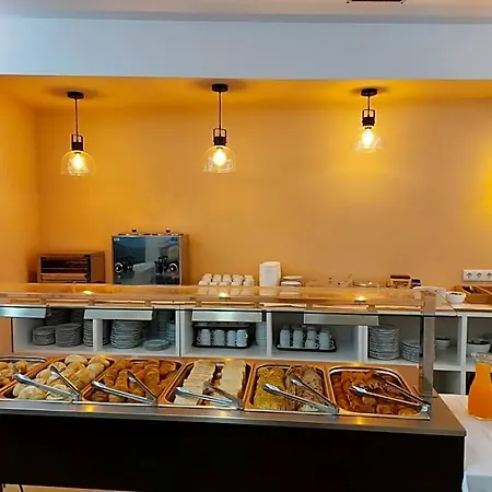 Ξενοδοχείο Coroa De