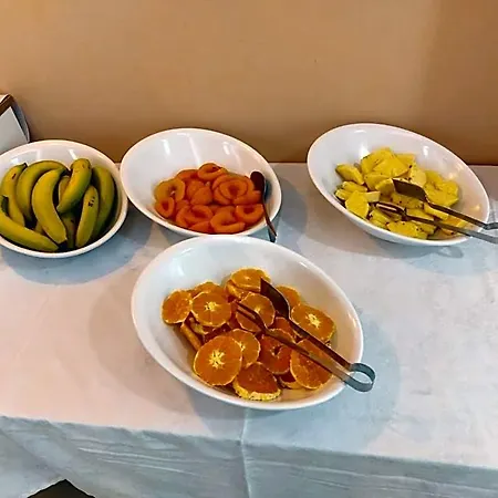 Ξενοδοχείο Coroa De 3*